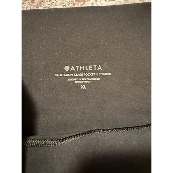Athleta Salutation Stash Pocket II 5 in XL Shorts - Picture 3 of 3